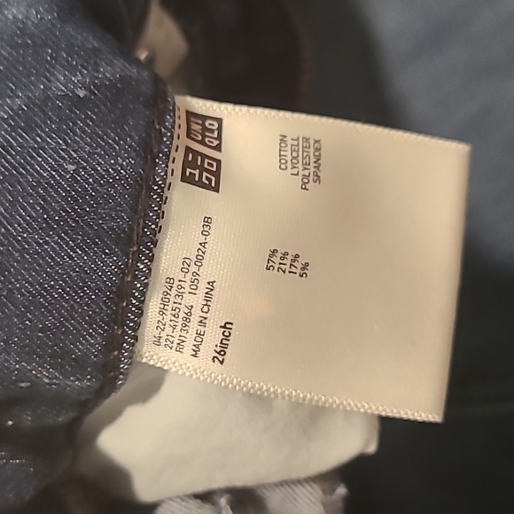 Uniqlo high rise tapered skinny jeans - 26 - Picture 4 of 9